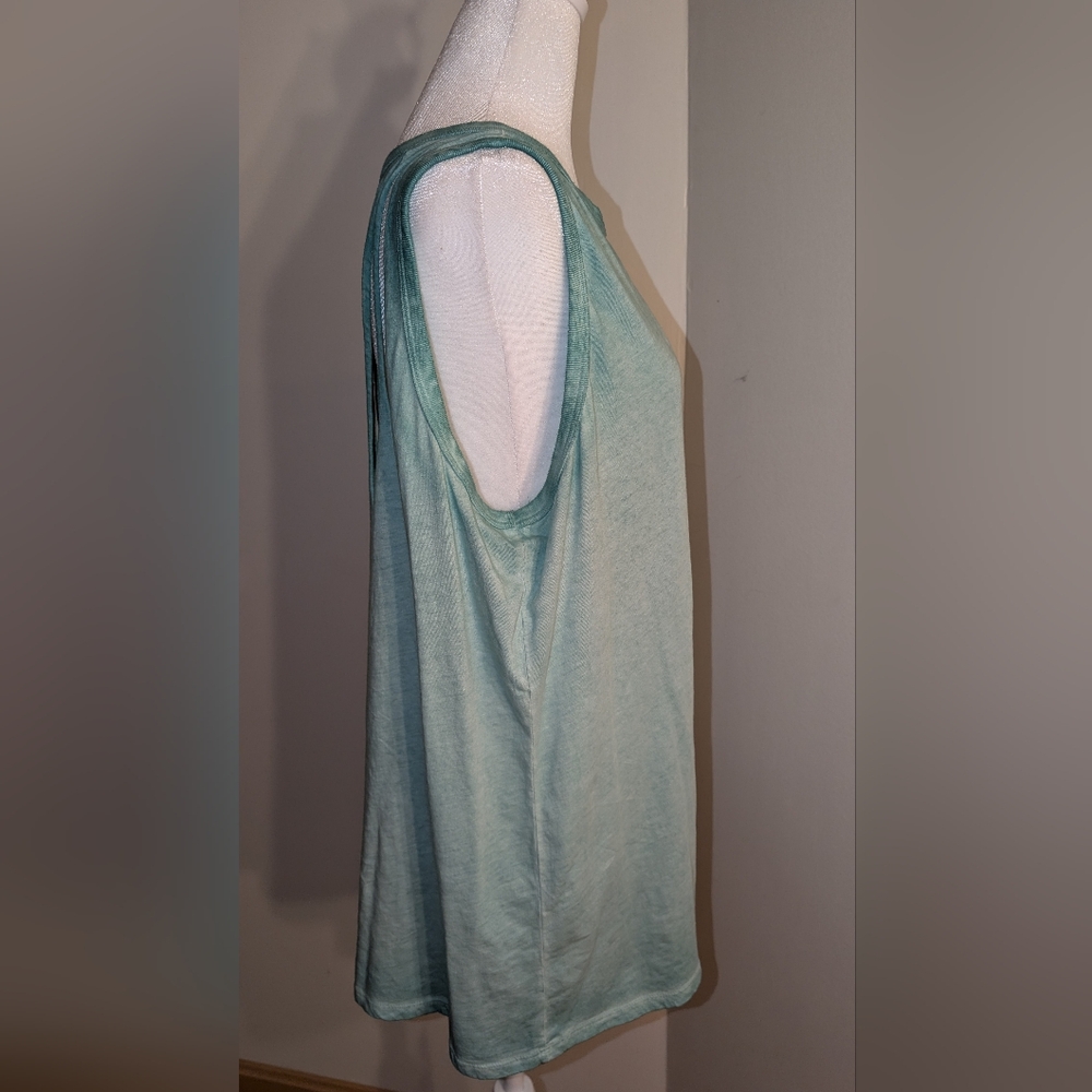 Torrid Mint Green Classic Fit Top - Slashed Back - Picture 4 of 7